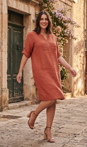 Robe en lin terracotta — Look estival