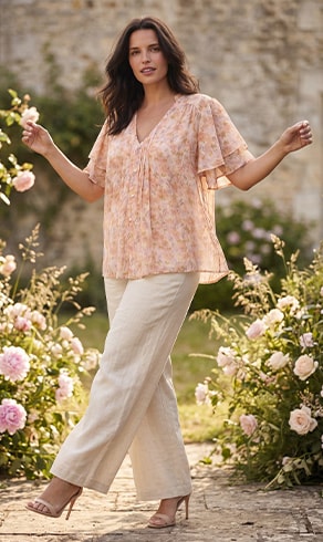 CITAR — Blouse Jardin Fleuri portée en extérieur